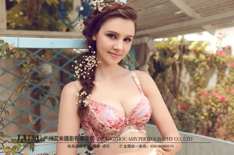Lingerie E-commerce Model creative photography