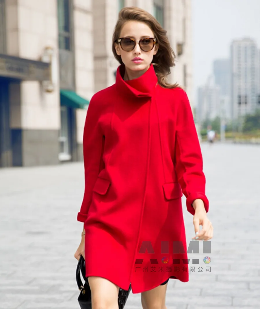 Street Style Womenswear Outdoor on-model photography