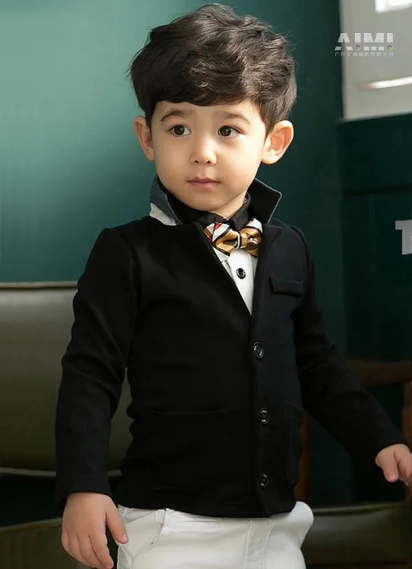 High-End Kids Clothing flat-lay photography