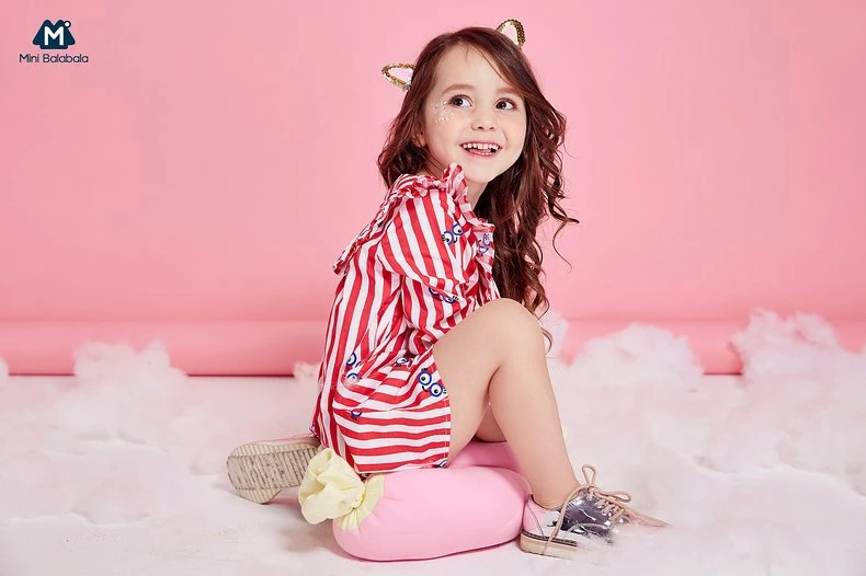 Kids Model Fashion Brand flat-lay photography