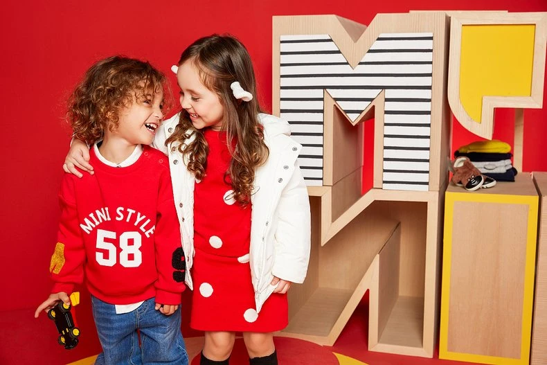 Creative Kids Clothing Photography in China