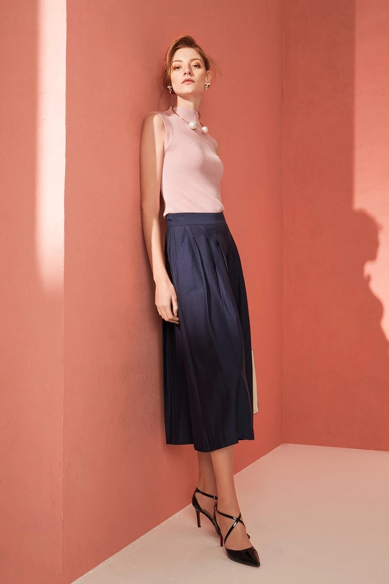 e-commerce Womenswear Model flat-lay photography