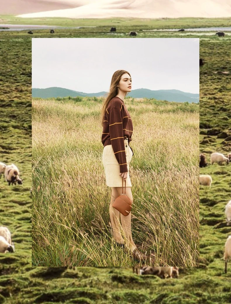 Trendy Womenswear Outdoor Model lookbook photography