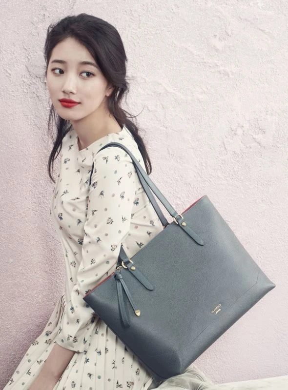 Trendy ladies bag image photography e-commerce product photography Guangzhou photography company lifestyle photography