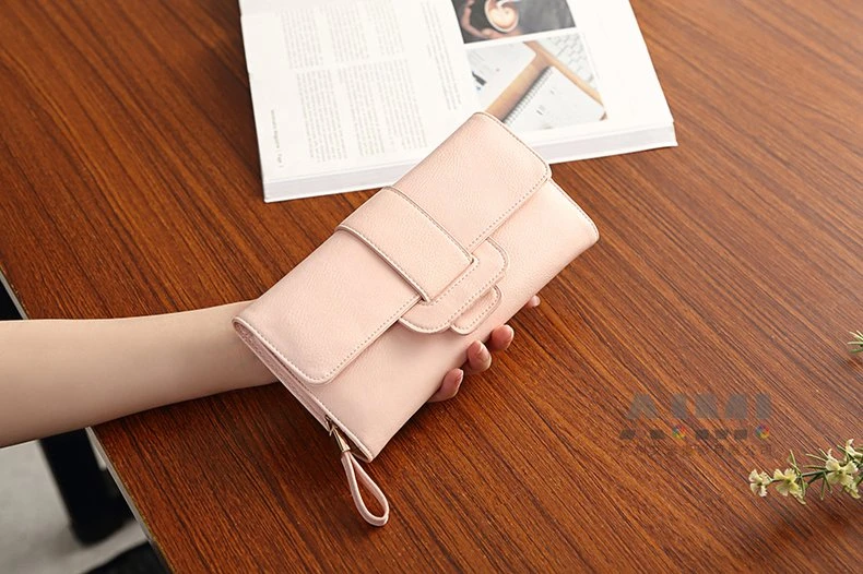 Wallet product photography hand touch bag photography service Guangzhou bag shooting company detail shot photography
