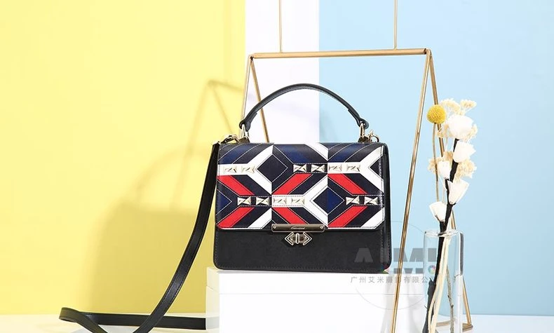 Ladies Handbag Classic Shooting Girls Crossbody Bag Scene Creative Shooting white background photography