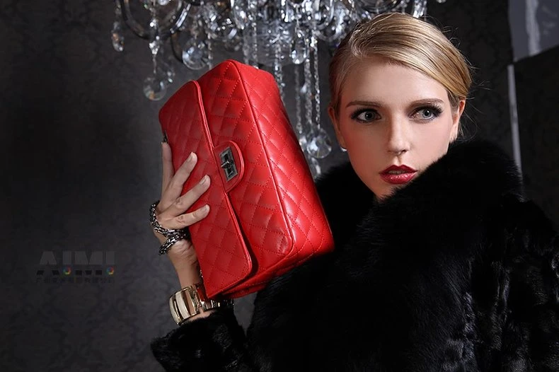 E-commerce bag creative photography professional modeling photography bag album custom shooting flat-lay photography