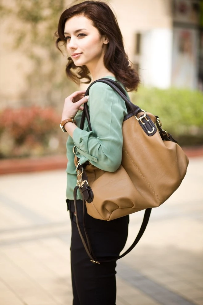 Trendy women& ;s bag model creative shooting Professional bag outdoor display shooting flat-lay photography