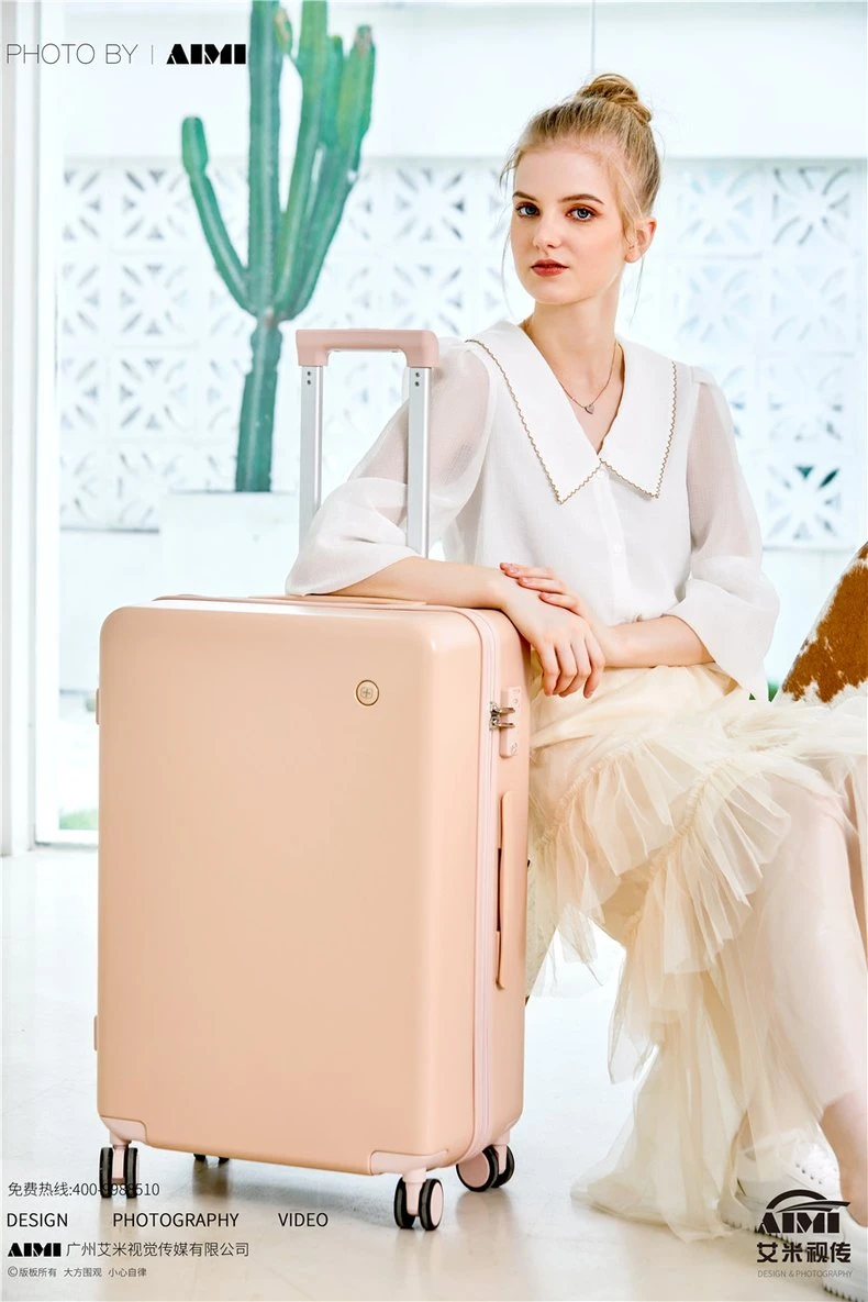 e-commerce bags photo shooting Professional external model perfect display shooting Guangzhou commercial lifestyle photography