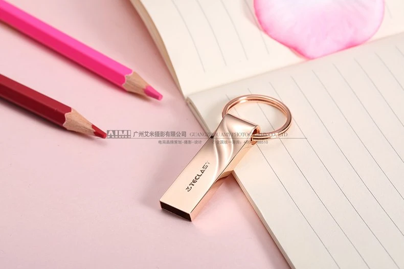 Digital product USB flash drive image shooting Guangzhou product photography service reflective surface photography