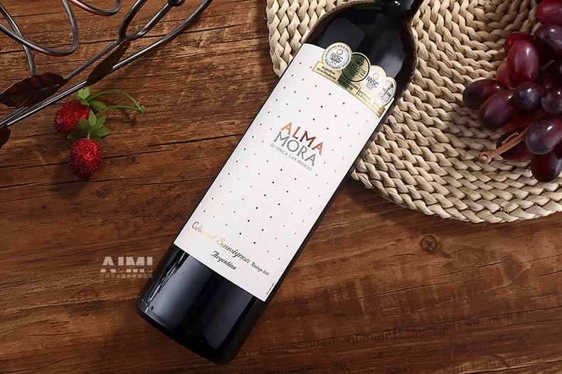 Commercial Wine Product Photography Scene Photography Customized Guangzhou Tianhe Photography Agency detail shot photography