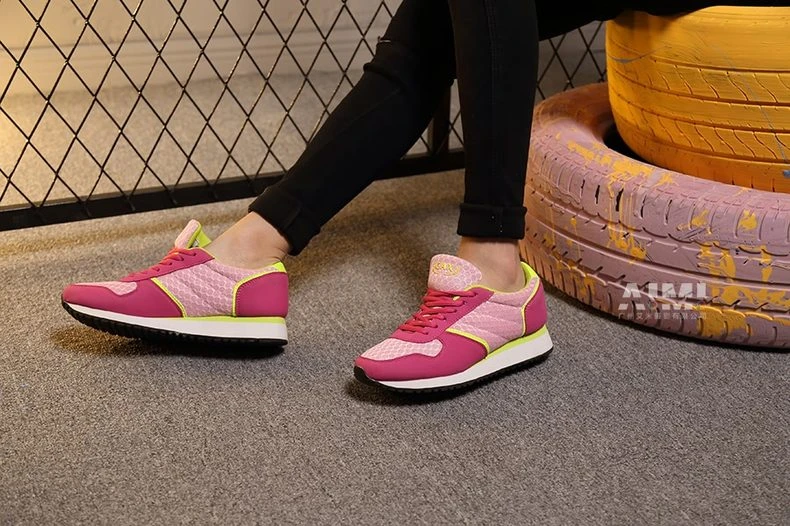Guangzhou e-commerce high-end ladies shoes photography Professional leg model scene on-model photography