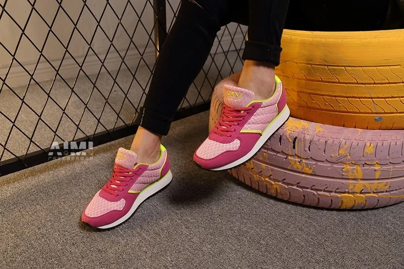 Guangzhou e-commerce high-end ladies shoes photography Professional leg model scene lifestyle photography