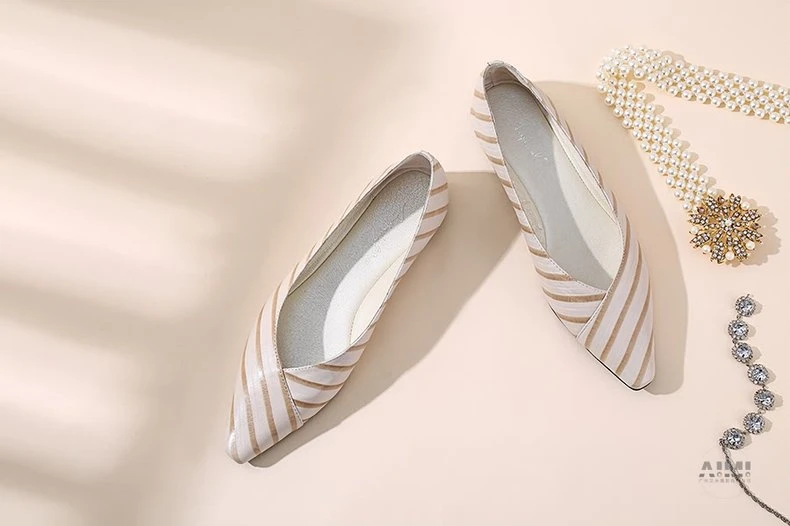 e-commerce commercial shoes shooting Ladies Shoes Shooting Company on-model photography