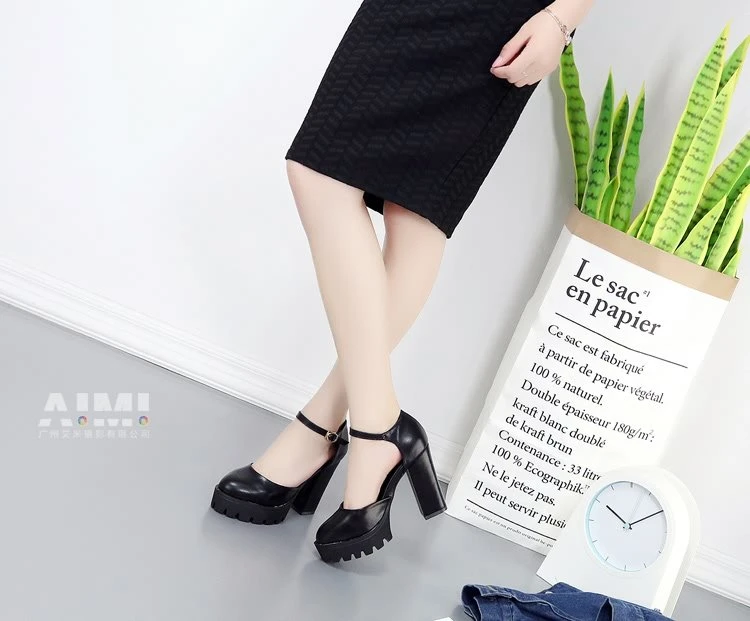 e-commerce high-end ladies shoes shooting Guangzhou professional e-commerce photography company on-model photography