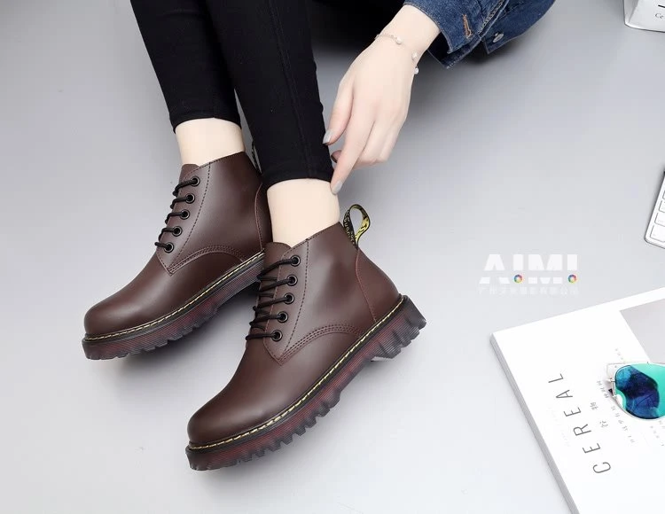 e-commerce high-end ladies shoes shooting Guangzhou professional e-commerce photography company lifestyle photography