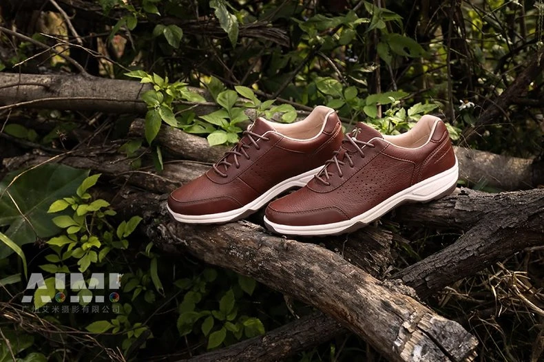 High-end brand shoes shooting Support shooting scene customization Guangzhou professional photograph on-model photography