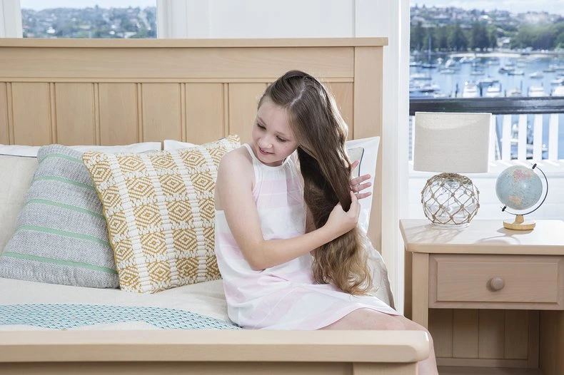 Children& ;s solid wood bed photography Girls model furniture photography Guangzhou professional detail shot photography