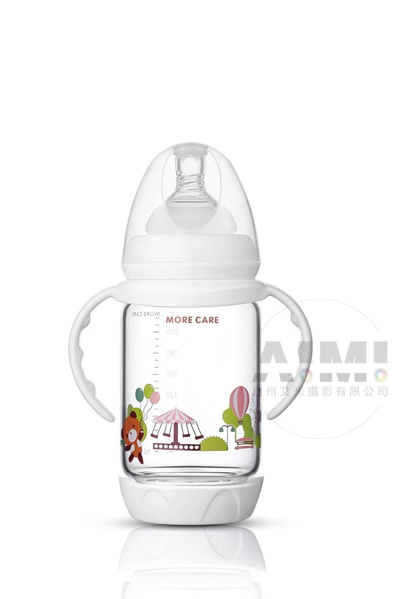 High-end brand milk bottle shooting HD effect picture Details perfect display flat-lay photography