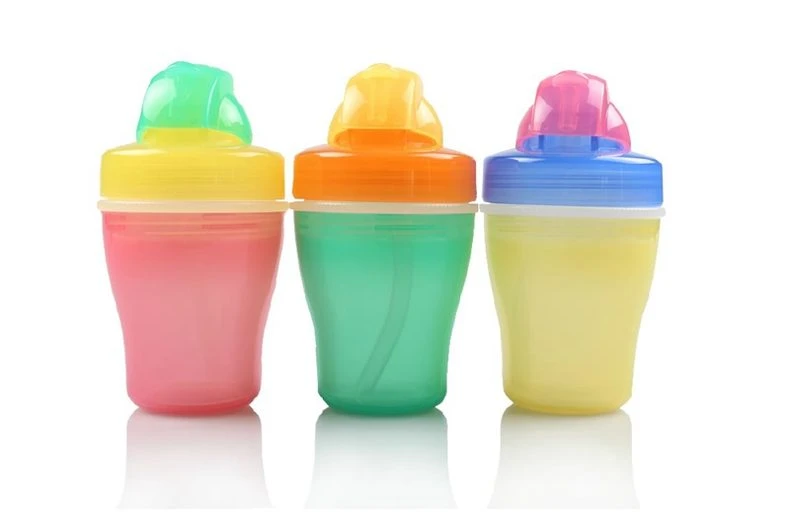Maternal & Child Products Bottle/Milk Powder HD Shooting Guangzhou Maternal & Child Products Shootin flat-lay photography