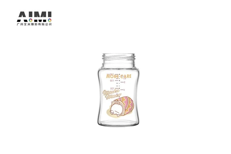 High-end Baby Bottle Photography White Bottle Photography Guangzhou Commercial Photography Company lifestyle scene photography