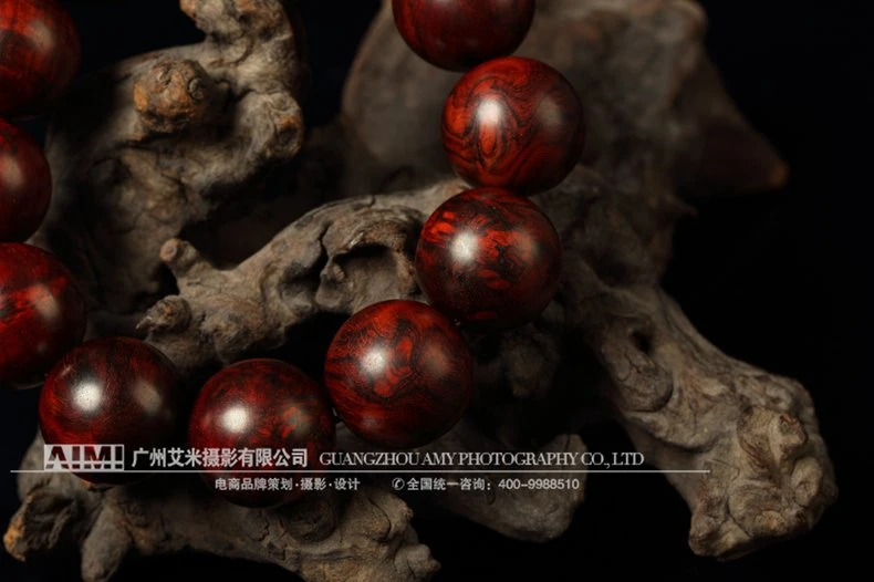 e-commerce shooting buddha beads bracelet Guangzhou product photography team creative shooting publicity creative photography