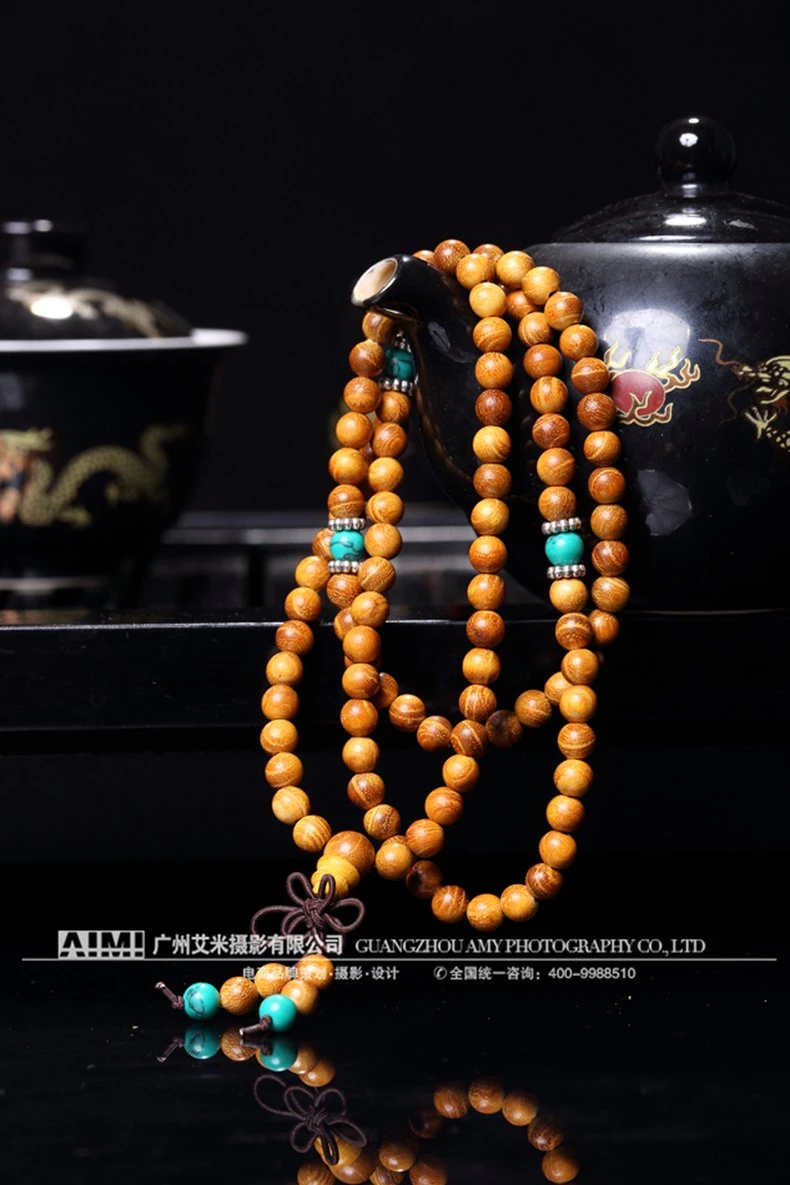 Sandalwood beads bracelet shooting e-commerce product photography jewelry shooting company lifestyle photography
