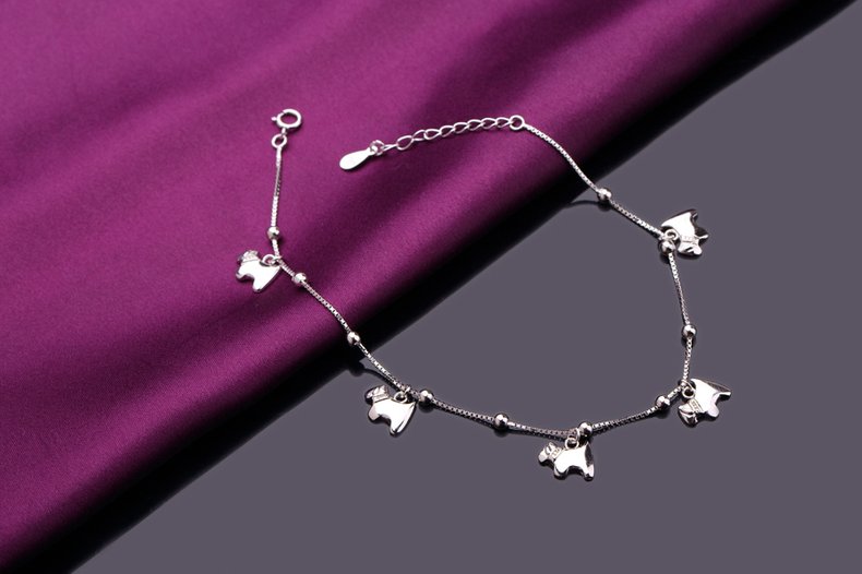 Brand Bracelet Scene & Lookbook Photography | AIMI