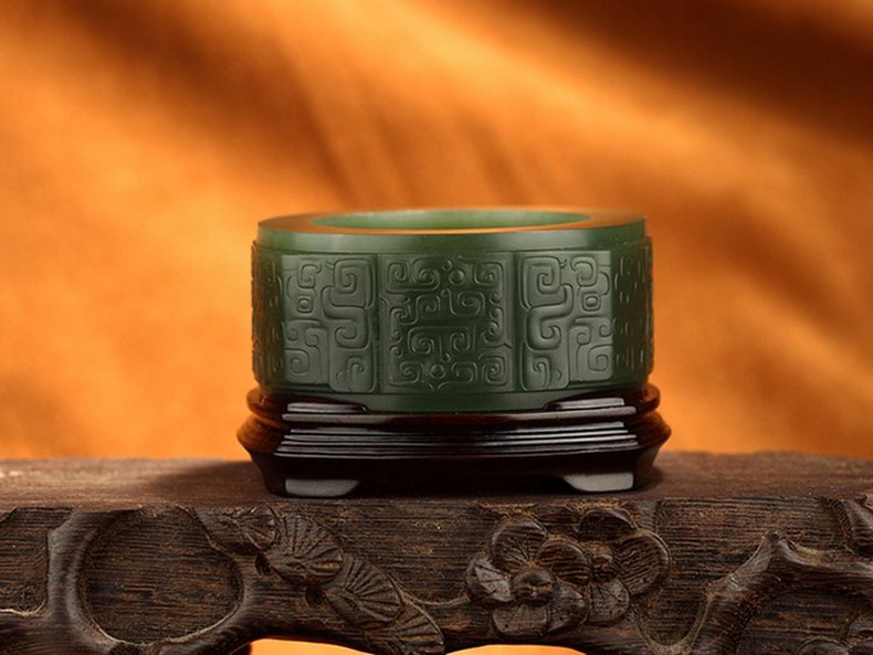 Jade Jewelry Product Photography Studio