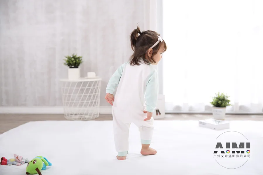 Baby & Kids Clothing on-model photography