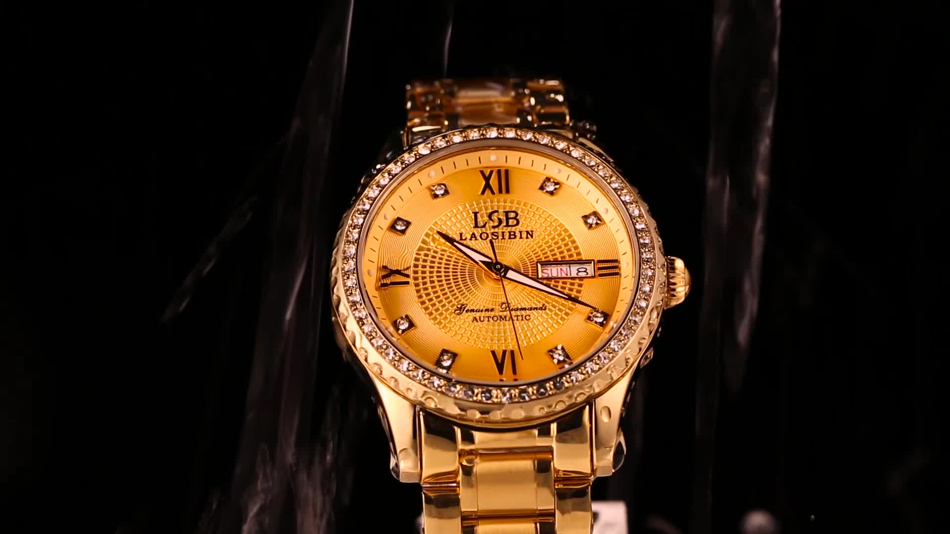Product short video planning and shooting LSB brand gold watch display video shooting